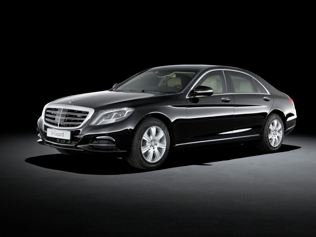 Mercedes-Benz S600 Guard / Fot. Mercedes-Benz Mercedes-Benz S600 Guard / Fot. Mercedes-Benz