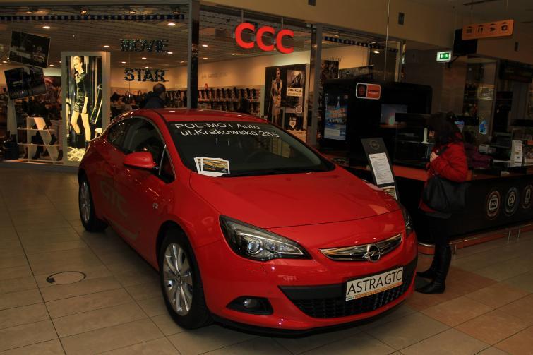 Astra GTC - najnowsze coupe Opla zaprezentowano w kieleckiej galerii Astra GTC - najnowsze coupe Opla zaprezentowano w kieleckiej galerii