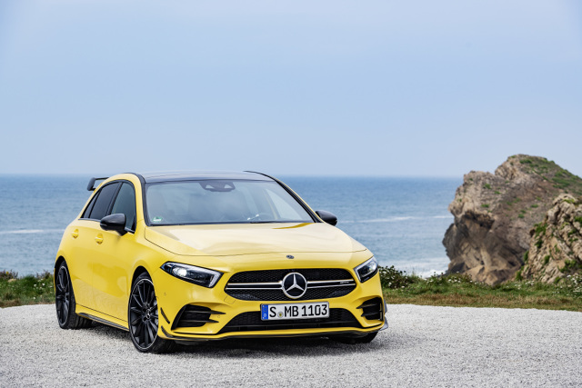 Mercedes Amg A 35 4matic Ponad 300 Km Mocy Mercedes Amg A 35 4matic Ponad 300 Km Mocy