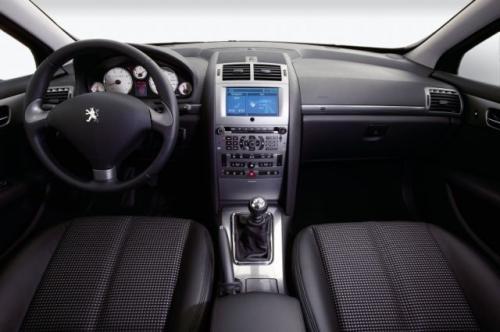 Fot. PSA Peugeot Citroen Fot. PSA Peugeot Citroen