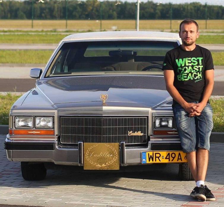 Nie ma osoby, która nie obejrzałaby się na ulicy za Cadillakiem Mateusza Nie ma osoby, która nie obejrzałaby się na ulicy za Cadillakiem Mateusza