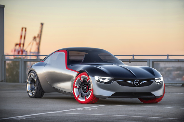 Opel GT Concept będzie miał swoją światową premierę na 86. Międzynarodowym Salonie Motoryzacyjnym w Genewie (3–13 marca 2016 r.). Sportowy pojazd z silnikiem umieszczonym za przednią osią i napędem na tylne koła jest bezpośrednim następcą modeli Opel GT i Monza Concept oraz nową interpretacją koncepcji stylistycznej firmy Opel / Fot. Opel Opel GT Concept będzie miał swoją światową premierę na 86. Międzynarodowym Salonie Motoryzacyjnym w Genewie (3–13 marca 2016 r.). Sportowy pojazd z silnikiem umieszczonym za przednią osią i napędem na tylne koła jest bezpośrednim następcą modeli Opel GT i Monza Concept oraz nową interpretacją koncepcji stylistycznej firmy Opel / Fot. Opel