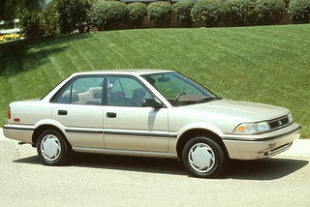 Toyota Corolla VI (1987 - 1992) Sedan
