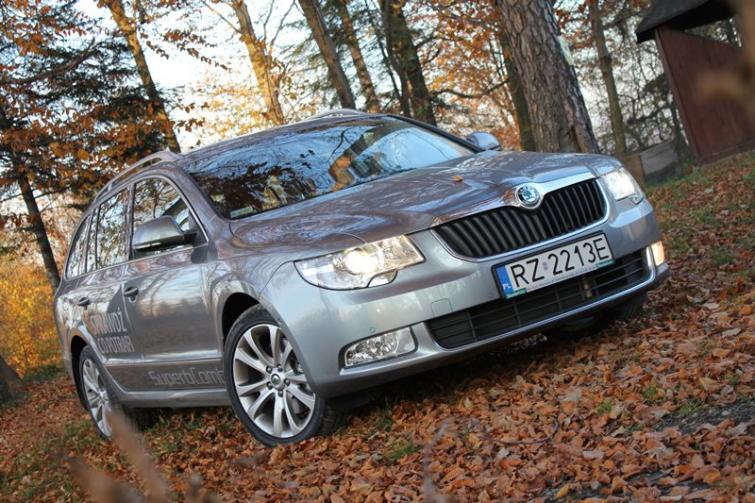 Skoda Suberb combi - uczeń droższy od mistrza Skoda Suberb combi - uczeń droższy od mistrza