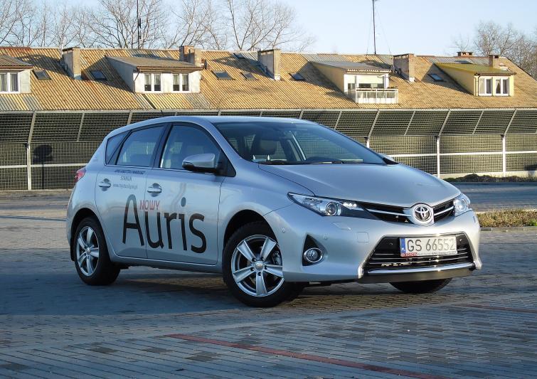 Testujemy Toyota Auris 1.6 japoński kompakt w nowym