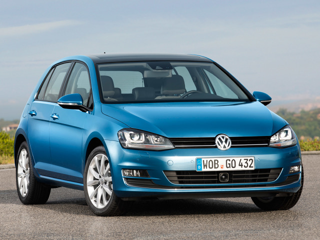 Obecna siódma generacja Golfa produkowana jest przez koncern Volkswagen od sierpnia 2012 roku / Fot. Volkswagen Obecna siódma generacja Golfa produkowana jest przez koncern Volkswagen od sierpnia 2012 roku / Fot. Volkswagen