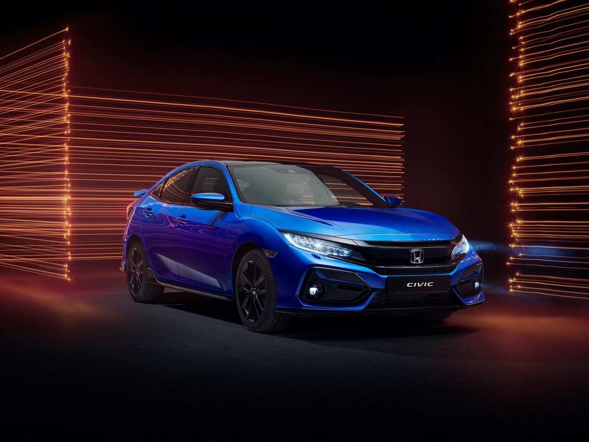 Honda Civic Sport Line dostępna będzie w dwóch specyfikacjach wyposażenia: Comfort i Executive. Fot. Honda Honda Civic Sport Line dostępna będzie w dwóch specyfikacjach wyposażenia: Comfort i Executive. Fot. Honda