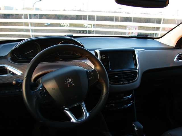 zdjęcie Peugeot 2008 HDi