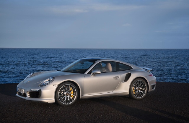 zdjęcie Porsche 911 Turbo S