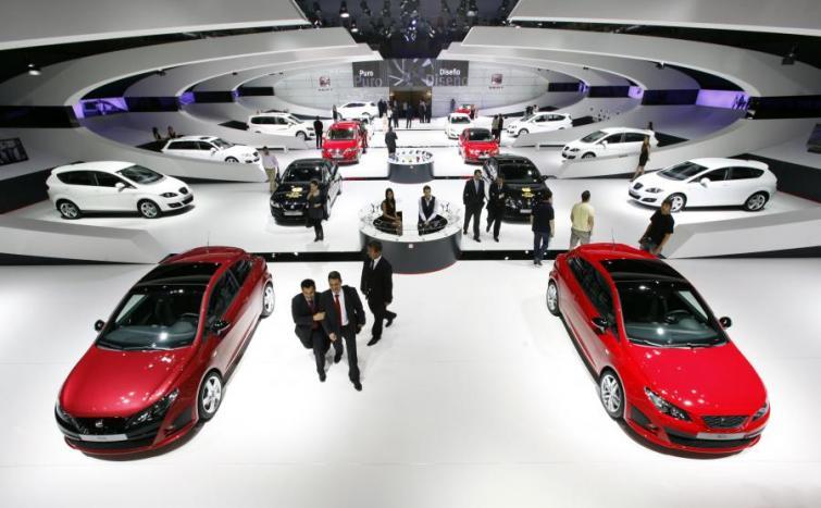 Seat zmienia stylistykę - zobacz prototypy IBE i IBX Seat zmienia stylistykę - zobacz prototypy IBE i IBX