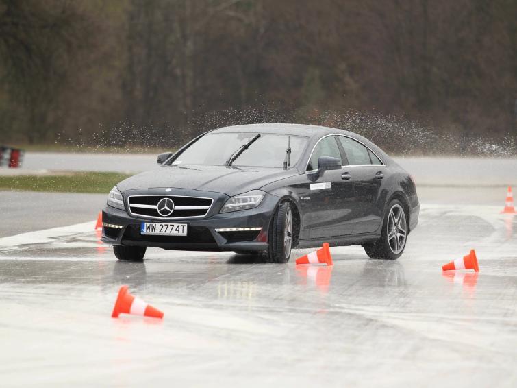 Mercedes-Benz Driving Events na torze Kielce (zdjęcia, film) Mercedes-Benz Driving Events na torze Kielce (zdjęcia, film)