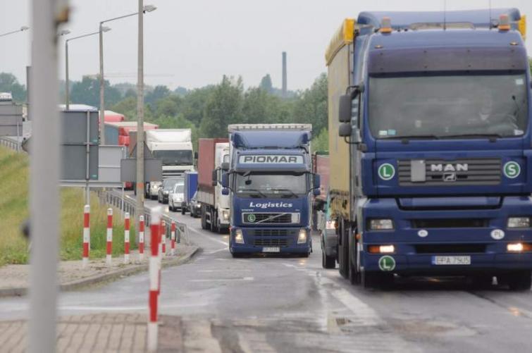 Opole: miliony złotych na inwestycje drogowe w 2012 roku Opole: miliony złotych na inwestycje drogowe w 2012 roku