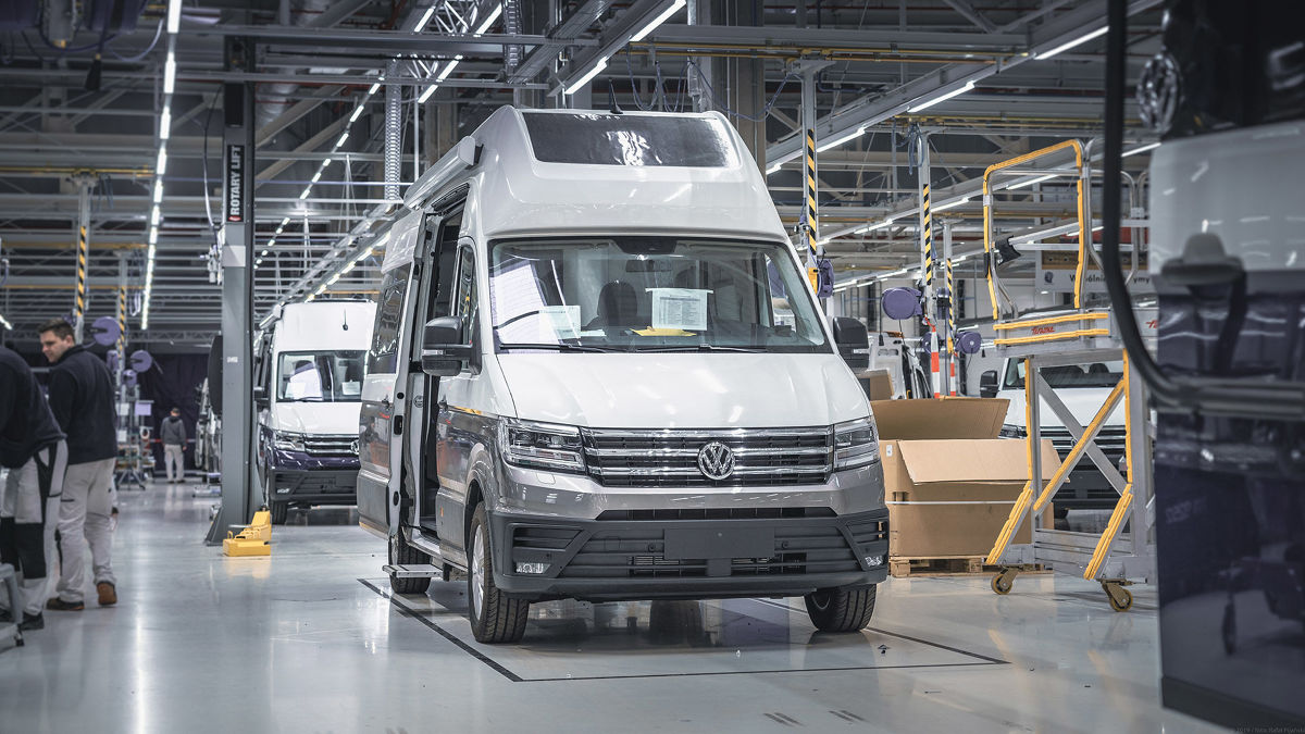 Volkswagen Grand California jeszcze na taśmie produkcyjnej. Fot. Volkswagen Volkswagen Grand California jeszcze na taśmie produkcyjnej. Fot. Volkswagen