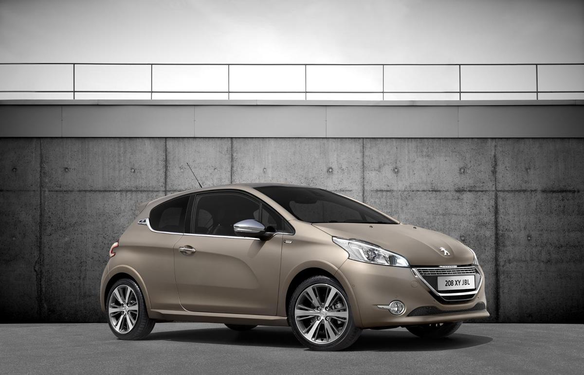Peugeot 208 XY JBL / Fot. Peugeot Peugeot 208 XY JBL / Fot. Peugeot