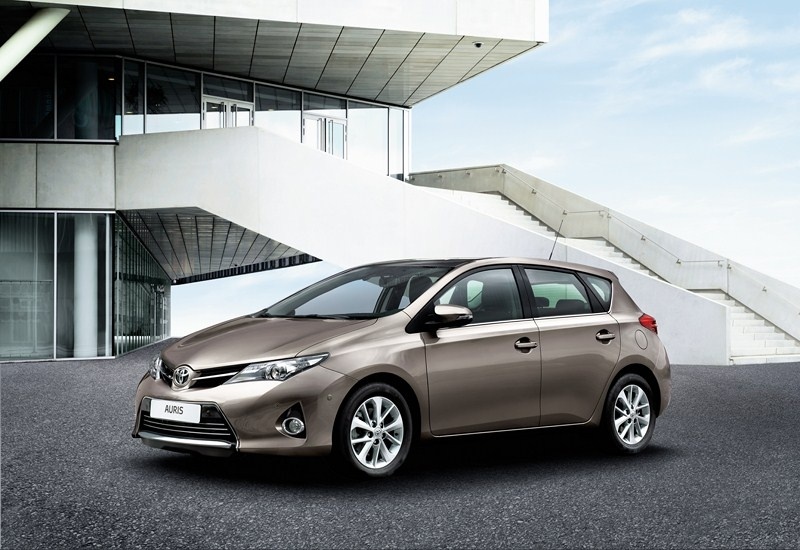 Toyota Auris liderem polskiego rynku w marcu 2013 roku Fot: Toyota Toyota Auris liderem polskiego rynku w marcu 2013 roku Fot: Toyota