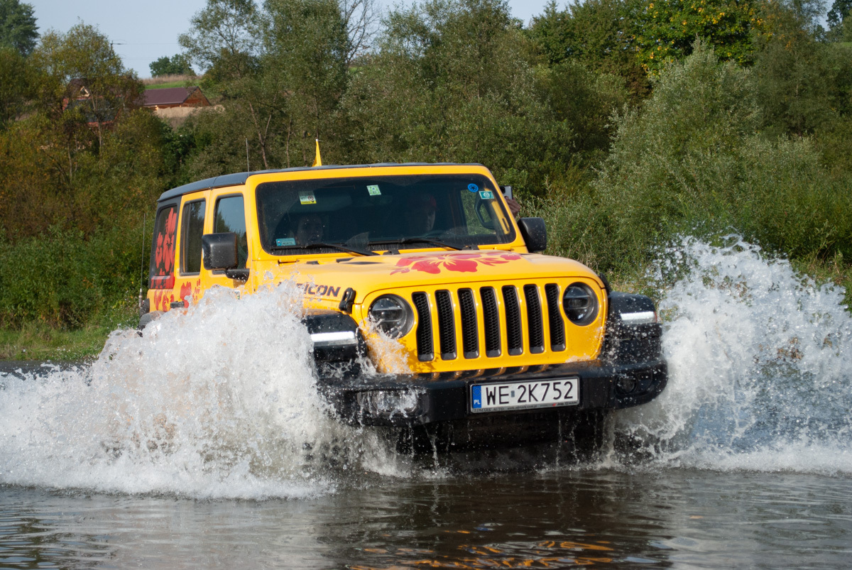 Ponad 130 Jeepów i ponad 400 Jeepersów celebrowało 80. urodziny marki Jeep podczas czterech dni pełnych wrażeń.
Fot. Jeep Ponad 130 Jeepów i ponad 400 Jeepersów celebrowało 80. urodziny marki Jeep podczas czterech dni pełnych wrażeń.
Fot. Jeep