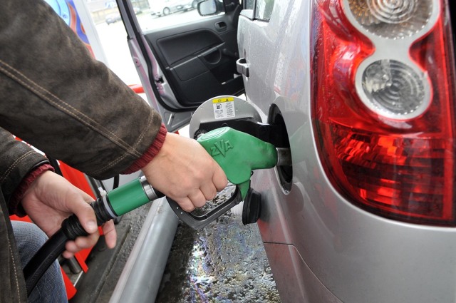 Ceny paliw. Rząd wprowadza nowy podatek