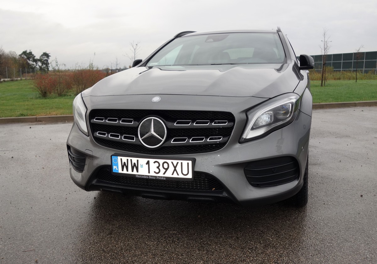 Mercedes Gla Kompaktowy Crossover W Wydaniu Premium Video