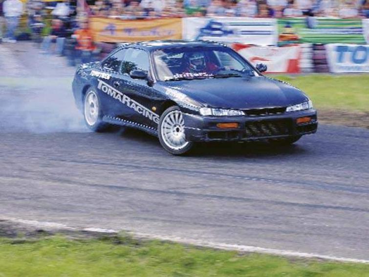 Puchar Bałtyku DriftCup.pl: Ślizg bokiem na kołach w Koszalinie Puchar Bałtyku DriftCup.pl: Ślizg bokiem na kołach w Koszalinie