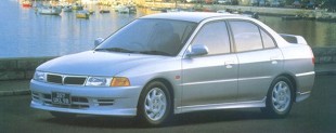 Mitsubishi Lancer VI (1995 - 2000) Sedan