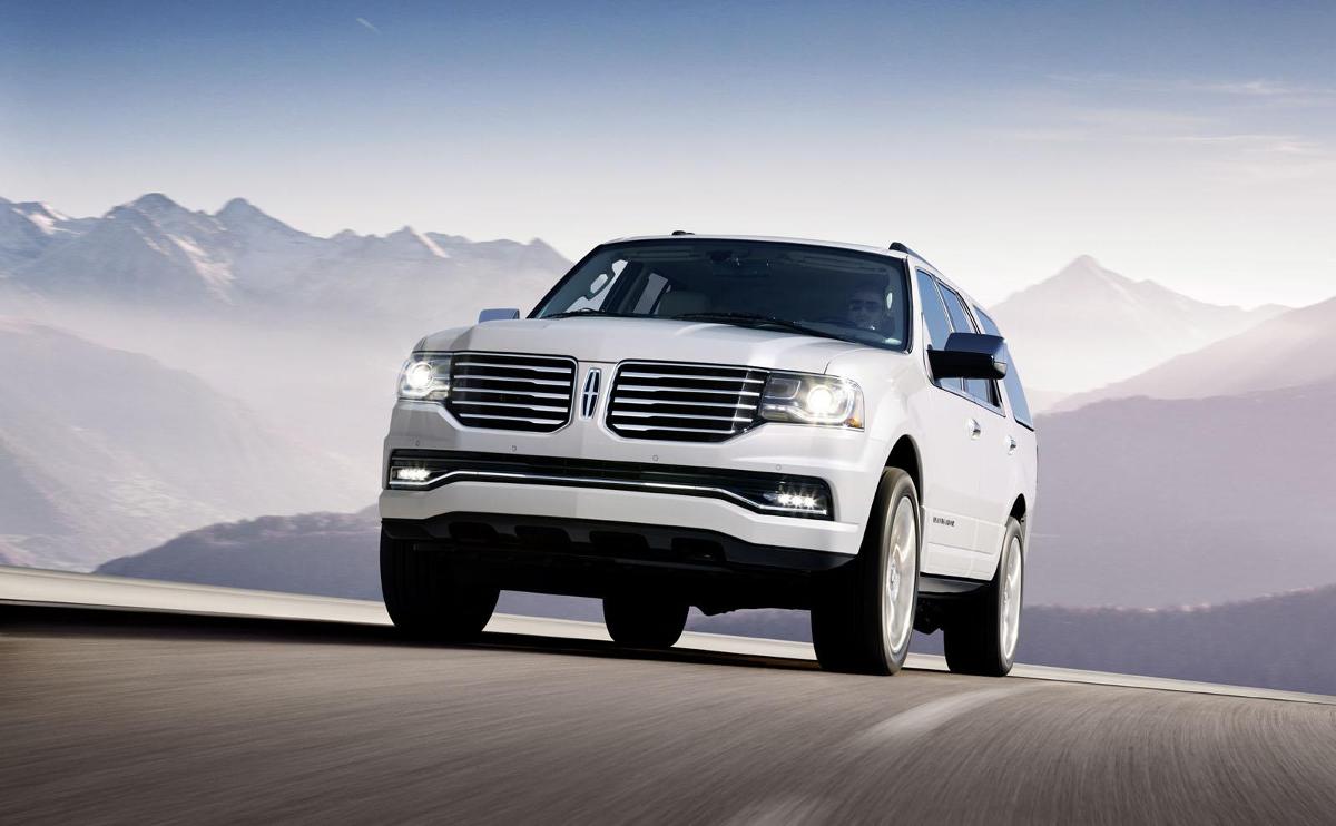 Lincoln navigator drive2