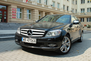 Używany Mercedes Klasy C W204 (2007-2014). Wady I Zalety