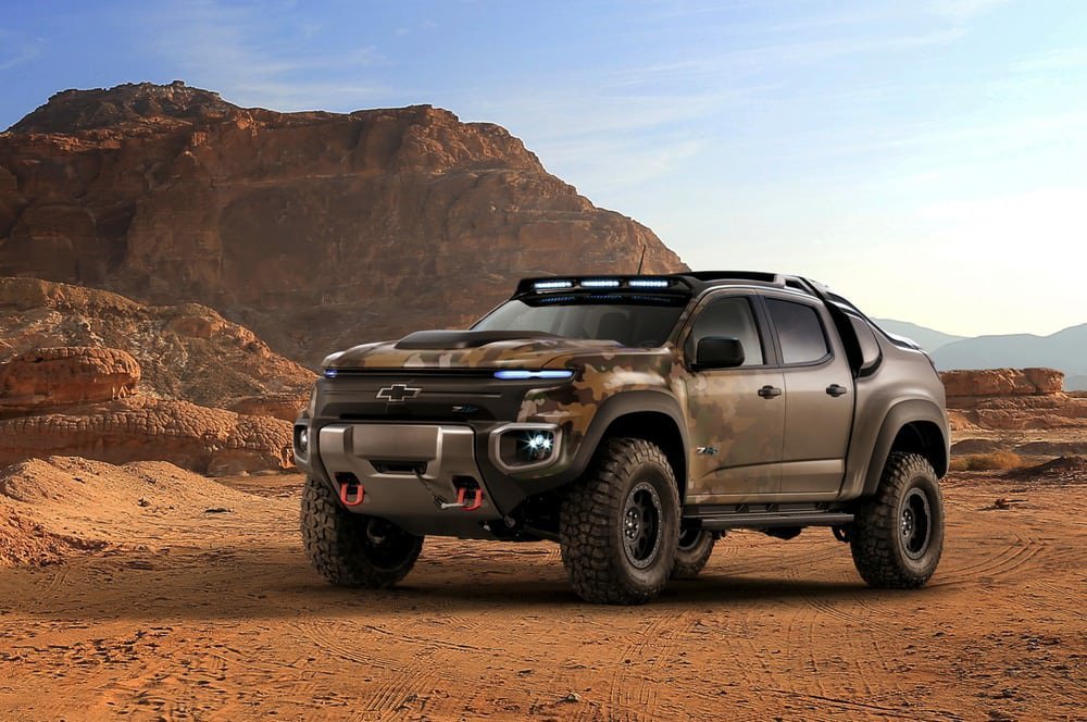 Chevrolet Colorado ZH2
Atutem pojazdu jest olbrzymi moment obrotowy dostępny w każdej chwili. Z powodu braku silnika spalinowego trudniej go namierzyć, ale problemem może okazać się tankowanie wodoru w warunkach polowych.
Fot. Chevrolet Chevrolet Colorado ZH2
Atutem pojazdu jest olbrzymi moment obrotowy dostępny w każdej chwili. Z powodu braku silnika spalinowego trudniej go namierzyć, ale problemem może okazać się tankowanie wodoru w warunkach polowych.
Fot. Chevrolet