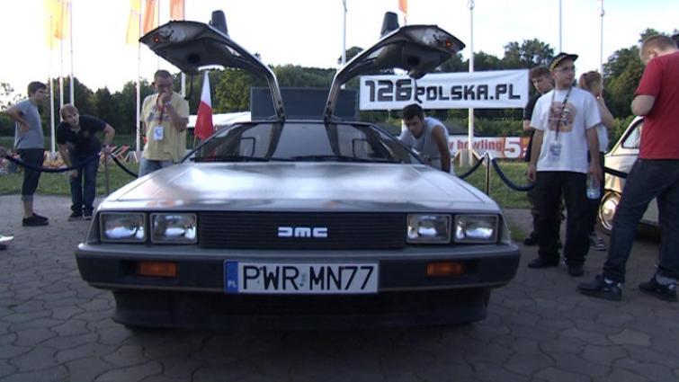 Kultowy Delorean I Syreny Zlot Starych Samochodow W Poznaniu Film