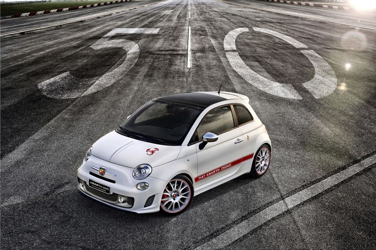 Abarth 595 ‘50th Anniversary’, Fot: Abarth Abarth 595 ‘50th Anniversary’, Fot: Abarth