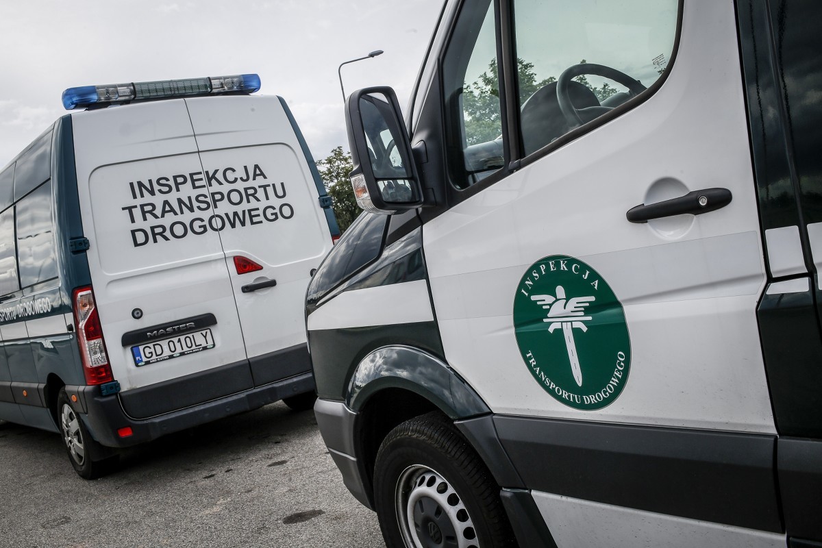 Inspekcja Transportu Drogowego przypomina, że 24, 25 grudnia oraz 1 stycznia będzie obowiązywał zakaz ruchu niektórych pojazdów, warto zawczasu o tym pamiętać.
Fot. Karolina Misztal Inspekcja Transportu Drogowego przypomina, że 24, 25 grudnia oraz 1 stycznia będzie obowiązywał zakaz ruchu niektórych pojazdów, warto zawczasu o tym pamiętać.
Fot. Karolina Misztal