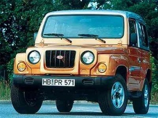 Marzysz o zakupie własnej terenówki i spróbowaniu swoich sił w offroadzie? Jeśli odpowiedź brzmi twierdząco, zainteresuje cię nasze zestawienie samochodów, które mogą dać dużo frajdy w jeździe poza utwardzonymi szlakami, a które nie zrujnują kieszeni zarówno zakupem, jak i eksploatacją. Oto nasze propozycje aut do offroadu do 30 tys. zł.
Fot. Archiwum Marzysz o zakupie własnej terenówki i spróbowaniu swoich sił w offroadzie? Jeśli odpowiedź brzmi twierdząco, zainteresuje cię nasze zestawienie samochodów, które mogą dać dużo frajdy w jeździe poza utwardzonymi szlakami, a które nie zrujnują kieszeni zarówno zakupem, jak i eksploatacją. Oto nasze propozycje aut do offroadu do 30 tys. zł.
Fot. Archiwum