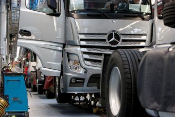Mercedes-Benz Actros Z Systemem Fleetboard