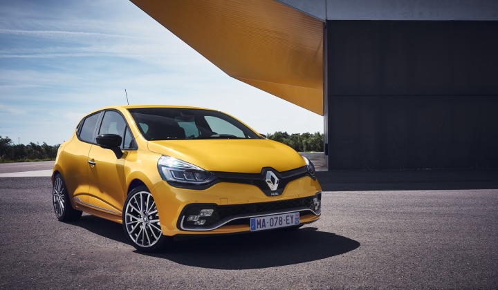 Renault Clio R.S.
Rozwiązaniem zainspirowanym samochodem koncepcyjnym Clio R.S.16 jest układ wydechowy opracowany przez firmę Akrapovič.
Fot. Renault Renault Clio R.S.
Rozwiązaniem zainspirowanym samochodem koncepcyjnym Clio R.S.16 jest układ wydechowy opracowany przez firmę Akrapovič.
Fot. Renault