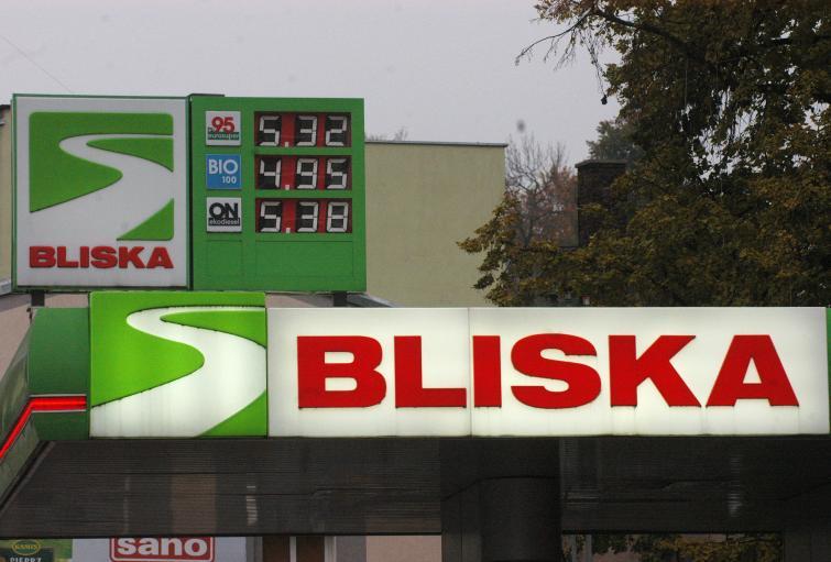 Paliwa: Olej napędowy droższy od benzyny Paliwa: Olej napędowy droższy od benzyny