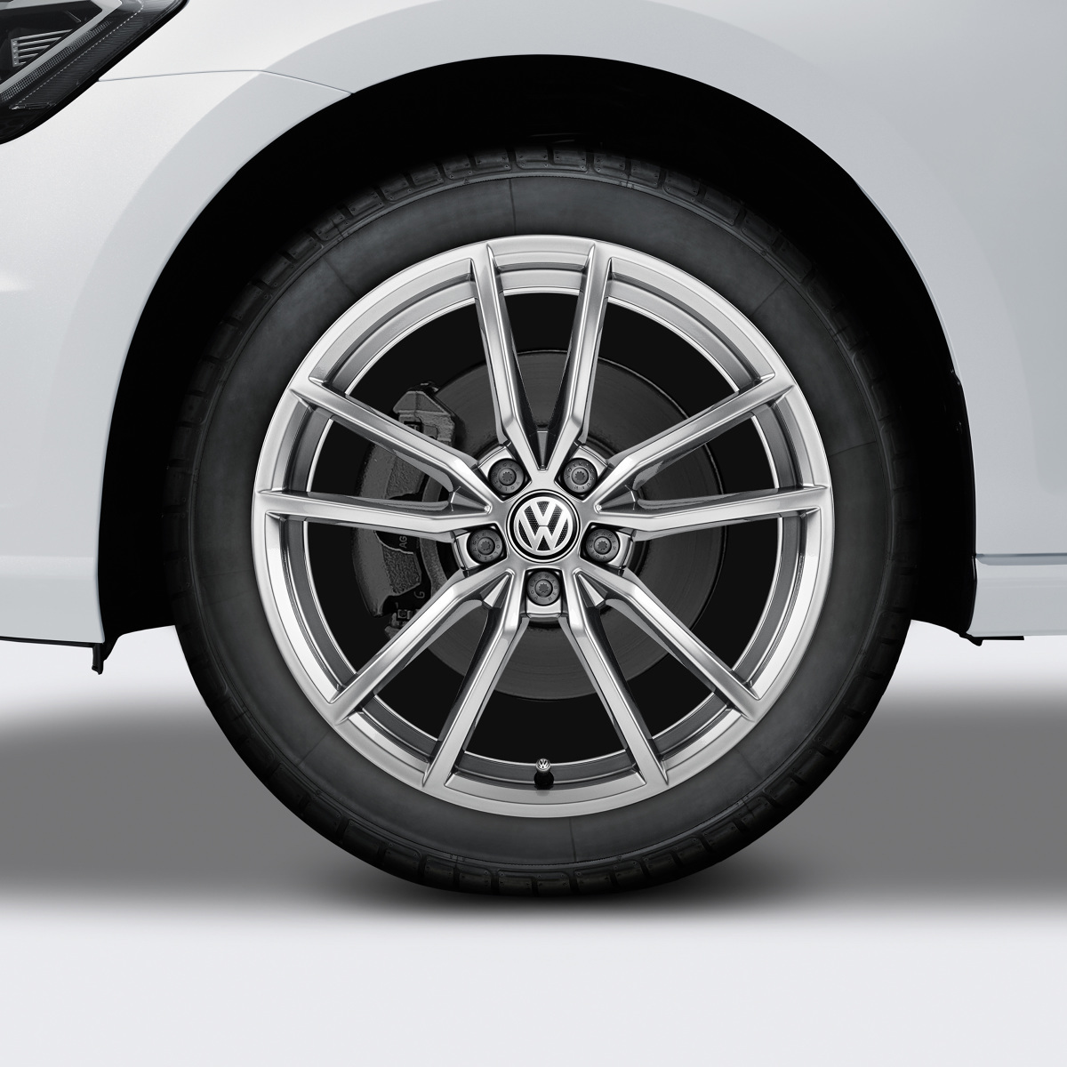 W pierwszym półroczu 2019 roku w Europie najlepiej sprzedawał się VW Golf wynika z zestawienia firmy Jato.
Fot. Archiwum W pierwszym półroczu 2019 roku w Europie najlepiej sprzedawał się VW Golf wynika z zestawienia firmy Jato.
Fot. Archiwum