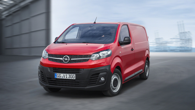Opel Vivaro
W porównaniu z poprzednim modelem trzecia generacja Vivaro jest dostępna w trzech, a nie dwóch długościach (4,60 m, 4,95 m oraz 5,30 m). Zwiększono także ładowność (o 200 kg, do 1400 kg) oraz uciąg (o pół tony, do 2500 kg).
Fot. Opel Opel Vivaro
W porównaniu z poprzednim modelem trzecia generacja Vivaro jest dostępna w trzech, a nie dwóch długościach (4,60 m, 4,95 m oraz 5,30 m). Zwiększono także ładowność (o 200 kg, do 1400 kg) oraz uciąg (o pół tony, do 2500 kg).
Fot. Opel