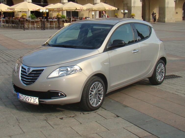 Pierwsza jazda: Lancia Ypsilon - nowy maluch z polskiej fabryki Pierwsza jazda: Lancia Ypsilon - nowy maluch z polskiej fabryki