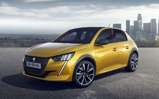 Peugeot 208
Za napęd mają posłużyć trzycylindrowe jednostki benzynowe z rodziny PureTech o mocy od 75 do 130 KM oraz wysokoprężna 1.5 BlueHDi, która oferuje 100 KM.
Fot. Peugeot Peugeot 208
Za napęd mają posłużyć trzycylindrowe jednostki benzynowe z rodziny PureTech o mocy od 75 do 130 KM oraz wysokoprężna 1.5 BlueHDi, która oferuje 100 KM.
Fot. Peugeot