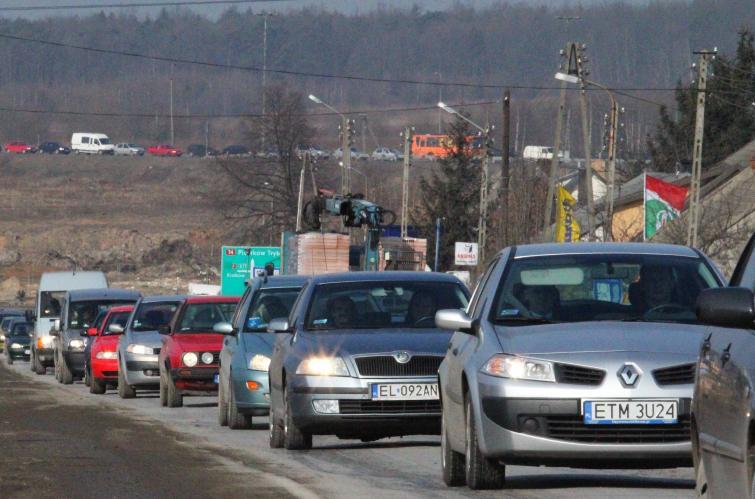 Jak bezpiecznie podróżować podczas wakacyjnych wyjazdów? Poradnik Jak bezpiecznie podróżować podczas wakacyjnych wyjazdów? Poradnik
