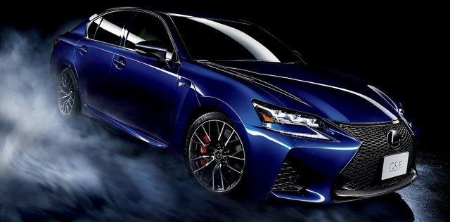 Lexus GS F
Sportowa limuzyna z 5-litrową V-ósemką pod maską doczekała się delikatnych zmian stylistycznych na zewnątrz i w środku, a także ulepszeń dotyczących układu jezdnego.
Fot. Lexus Lexus GS F
Sportowa limuzyna z 5-litrową V-ósemką pod maską doczekała się delikatnych zmian stylistycznych na zewnątrz i w środku, a także ulepszeń dotyczących układu jezdnego.
Fot. Lexus