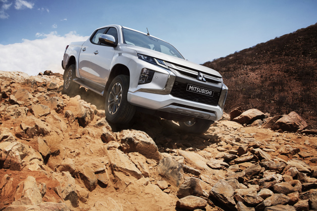 Mitsubishi Trition / L200
Pojazd ma status strategicznego modelu globalnego, który po wprowadzeniu w Tajlandii będzie oferowany na innych rynkach Docelowo samochód będzie sprzedawany w około 150 krajach na całym świecie.
Fot. Mitsubishi Mitsubishi Trition / L200
Pojazd ma status strategicznego modelu globalnego, który po wprowadzeniu w Tajlandii będzie oferowany na innych rynkach Docelowo samochód będzie sprzedawany w około 150 krajach na całym świecie.
Fot. Mitsubishi