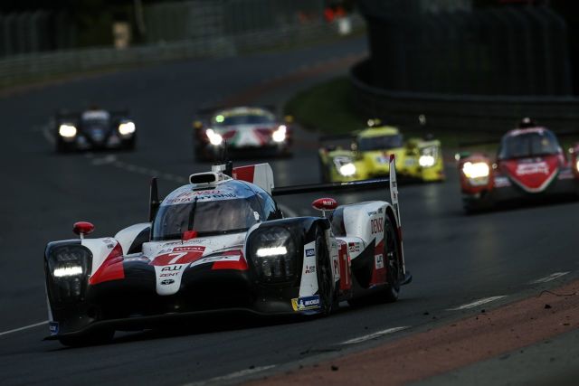 Zespół TOYOTA GAZOO Racing wygrał 87. edycję 24-godzinnego wyścigu w Le Mans, zajmując dwa pierwsze miejsca na mecie ostatniej rundy mistrzostw świata w wyścigach długodystansowych (WEC).
Fot. Toyota Zespół TOYOTA GAZOO Racing wygrał 87. edycję 24-godzinnego wyścigu w Le Mans, zajmując dwa pierwsze miejsca na mecie ostatniej rundy mistrzostw świata w wyścigach długodystansowych (WEC).
Fot. Toyota