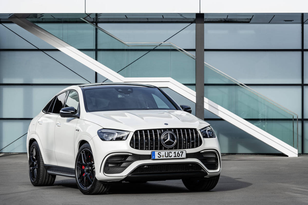 Stylizacja nadwozia GLE 63 Coupé to typowe rozwiązania AMG. Klasyczna estetyka AMG ma swoją kontynuację w kabinie. Fot. Daimler Stylizacja nadwozia GLE 63 Coupé to typowe rozwiązania AMG. Klasyczna estetyka AMG ma swoją kontynuację w kabinie. Fot. Daimler