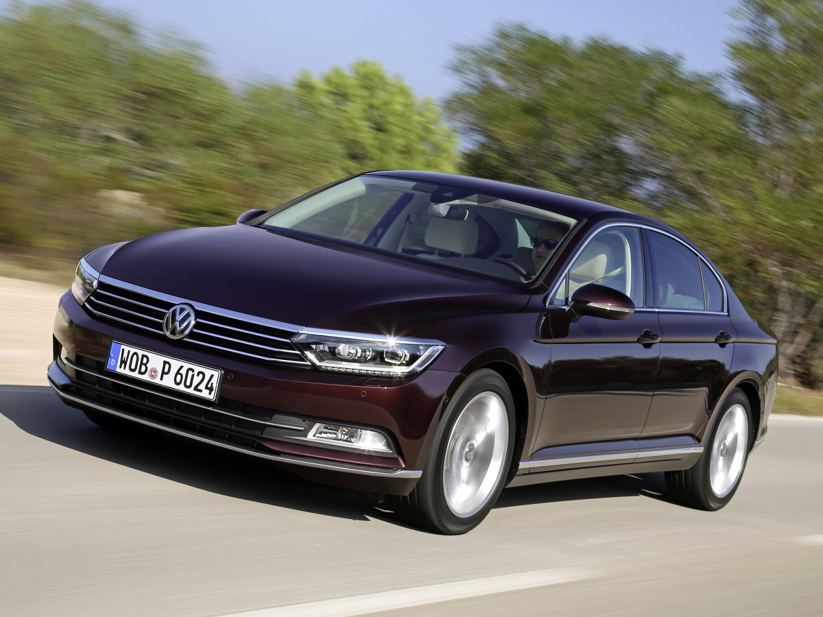 Volkswagen zmaga się ze skutkami tzw. afery spalinowej. W dwóch niemieckich fabrykach wstrzymano produkcję Passata / Fot. Volkswagen Volkswagen zmaga się ze skutkami tzw. afery spalinowej. W dwóch niemieckich fabrykach wstrzymano produkcję Passata / Fot. Volkswagen
