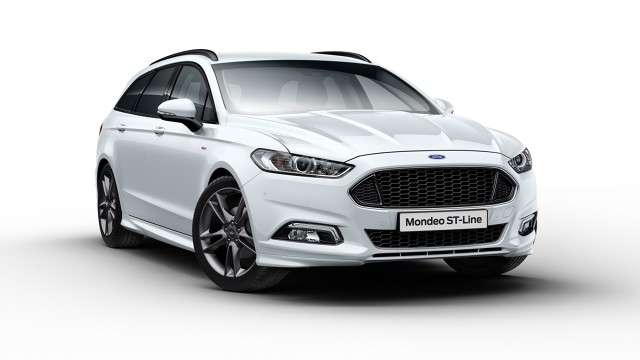Ford Mondeo w wersji ST-Line
Wersja ST-Line to pakiet stylistycznych, sportowych poprawek. Ford Mondeo w wersji ST-Line zyskał przemodelowane zderzaki, ciemniejszy grill oraz nowe felgi.
Fot. Ford Ford Mondeo w wersji ST-Line
Wersja ST-Line to pakiet stylistycznych, sportowych poprawek. Ford Mondeo w wersji ST-Line zyskał przemodelowane zderzaki, ciemniejszy grill oraz nowe felgi.
Fot. Ford