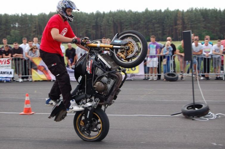 Zlot SCS Club Szczecinek. Gaz do dechy - zobacz zdjęcia i wideo Zlot SCS Club Szczecinek. Gaz do dechy - zobacz zdjęcia i wideo