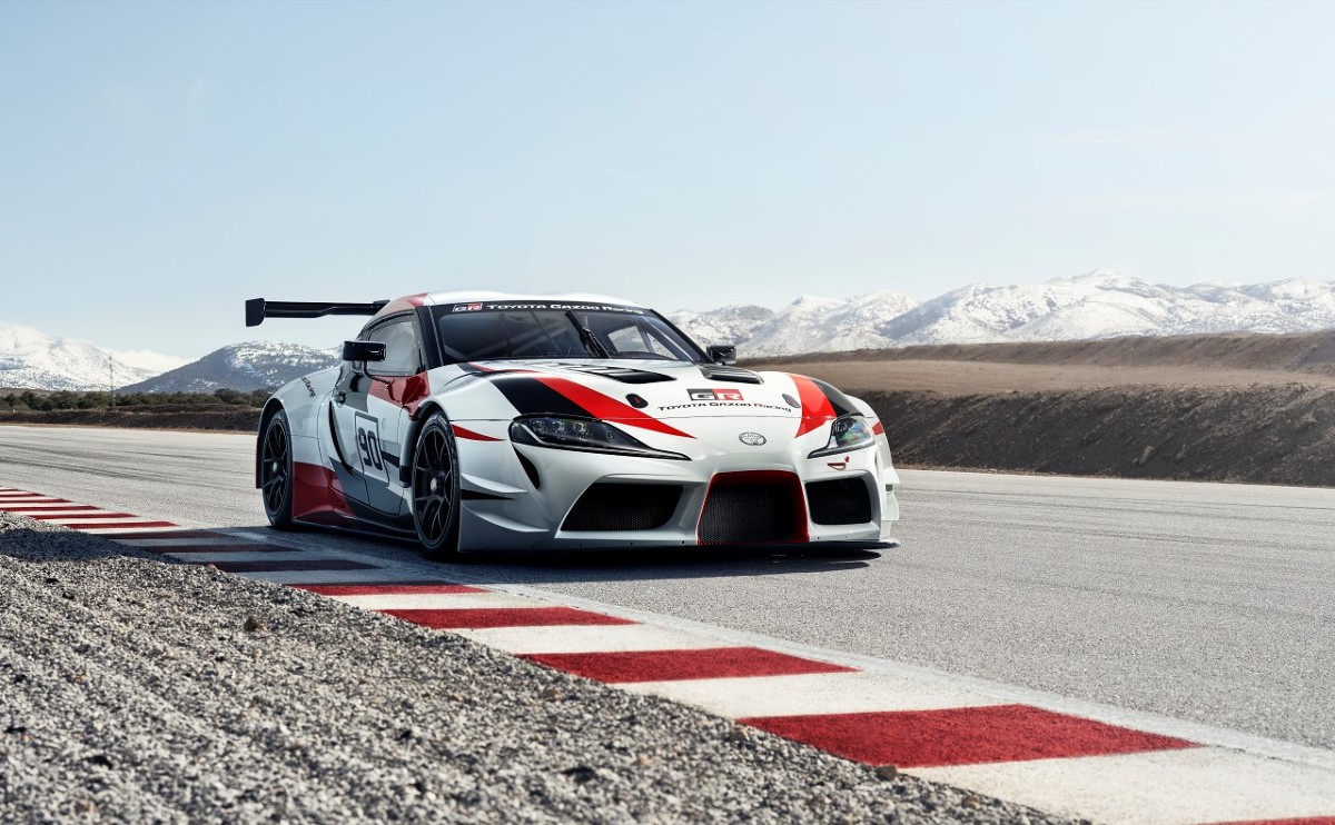 Toyota GR Supra Racing
Toyota GR Supra Racing Concept to kompaktowy, dwudrzwiowy samochód z napędem na tylną oś i silnikiem z przodu, zbudowany z zaawansowanych, lekkich materiałów.
Fot. Toyota Toyota GR Supra Racing
Toyota GR Supra Racing Concept to kompaktowy, dwudrzwiowy samochód z napędem na tylną oś i silnikiem z przodu, zbudowany z zaawansowanych, lekkich materiałów.
Fot. Toyota