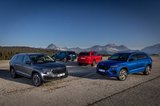 Škoda zaprezentuje dziś zalety nowego modelu Kodiaq podczas polskiej premiery w Salonie Online. Uczestnicy wydarzenia będą mogli poznać szeroką gamę wersji największego SUV-a marki, który dostępny jest m.in. w usportowionym wariancie RS, eleganckim Laurin & Klement oraz dynamicznym Sportline. Premiera będzie transmitowana na Facebooku oraz kanale YouTube marki dzisiaj o 20:00.
Fot. Skoda Škoda zaprezentuje dziś zalety nowego modelu Kodiaq podczas polskiej premiery w Salonie Online. Uczestnicy wydarzenia będą mogli poznać szeroką gamę wersji największego SUV-a marki, który dostępny jest m.in. w usportowionym wariancie RS, eleganckim Laurin & Klement oraz dynamicznym Sportline. Premiera będzie transmitowana na Facebooku oraz kanale YouTube marki dzisiaj o 20:00.
Fot. Skoda