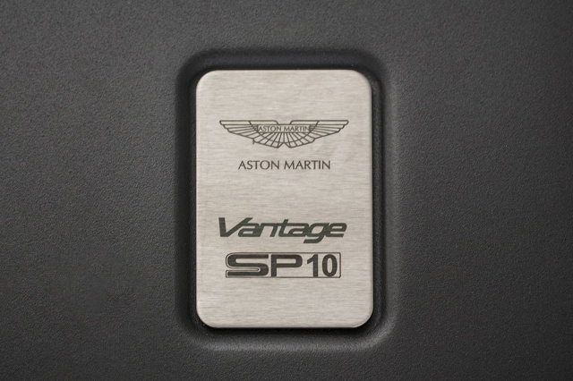 zdjęcie Aston Martin V8 Vantage S SP10