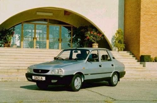 Fot. Dacia 1310 Fot. Dacia 1310